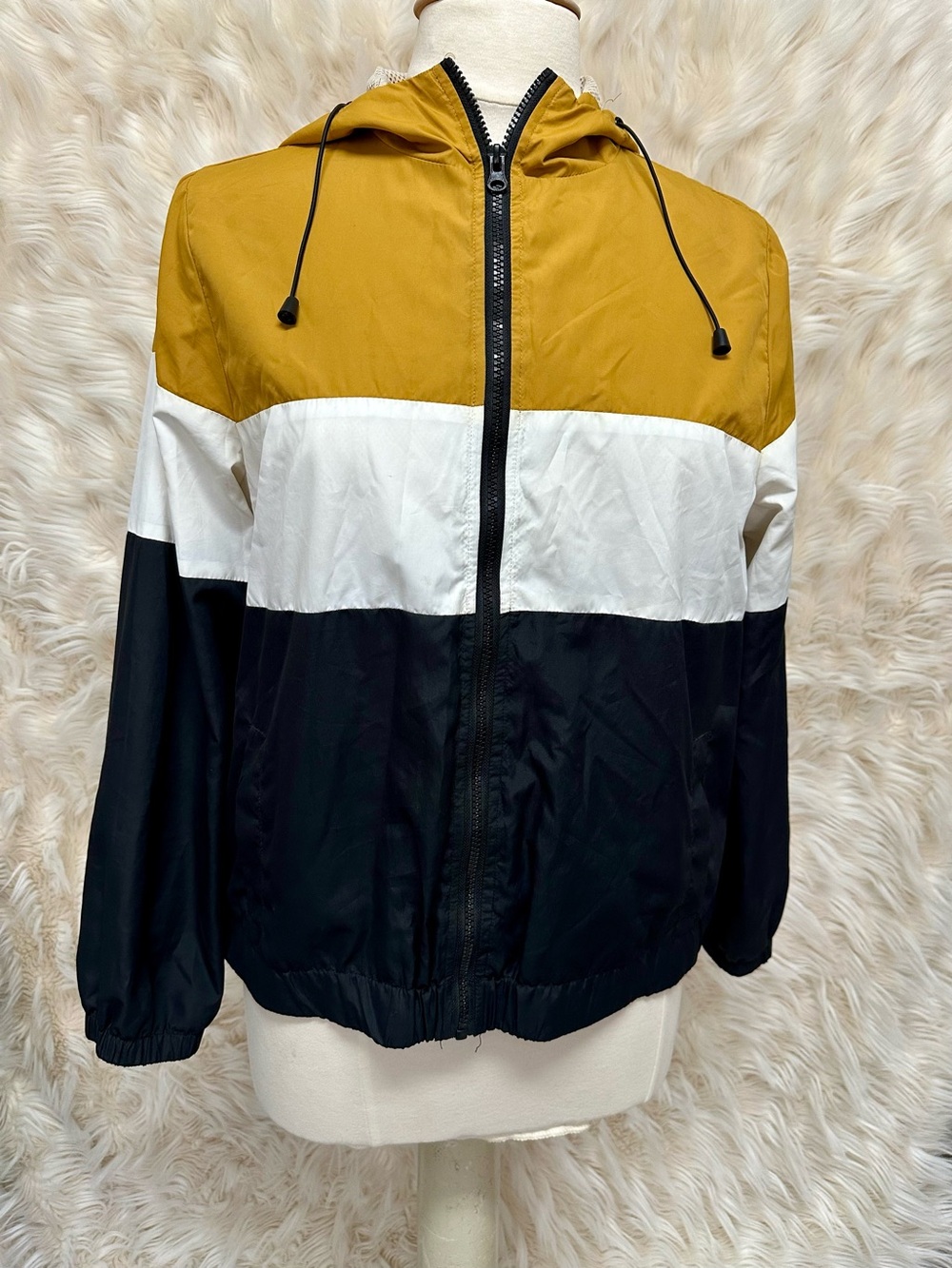 Ambiance Outerwear Colorblock Hooded Windbreaker Jacket Size M